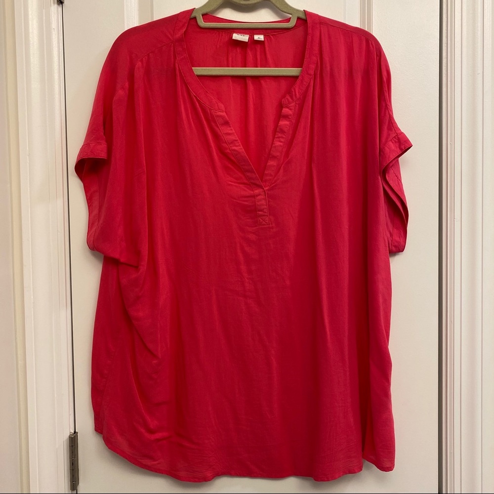 Pink shirt sleeve blouse